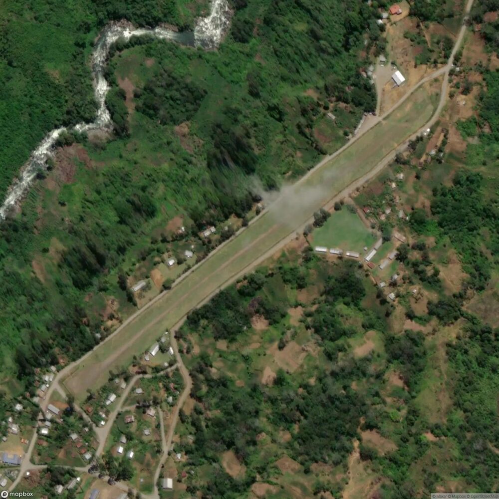 Kompiam Airport