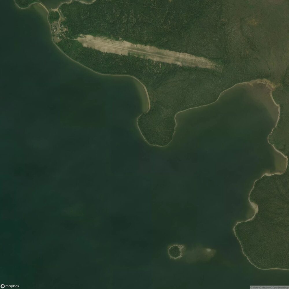 Little Churchill River / Dunlop's Fly-In Lodge Airport