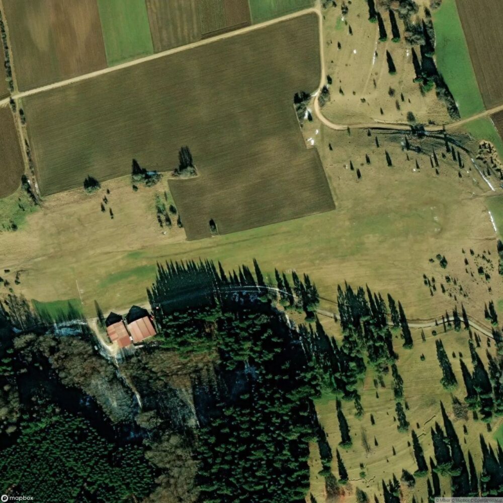 M├╝nsingen-Eisberg Airfield