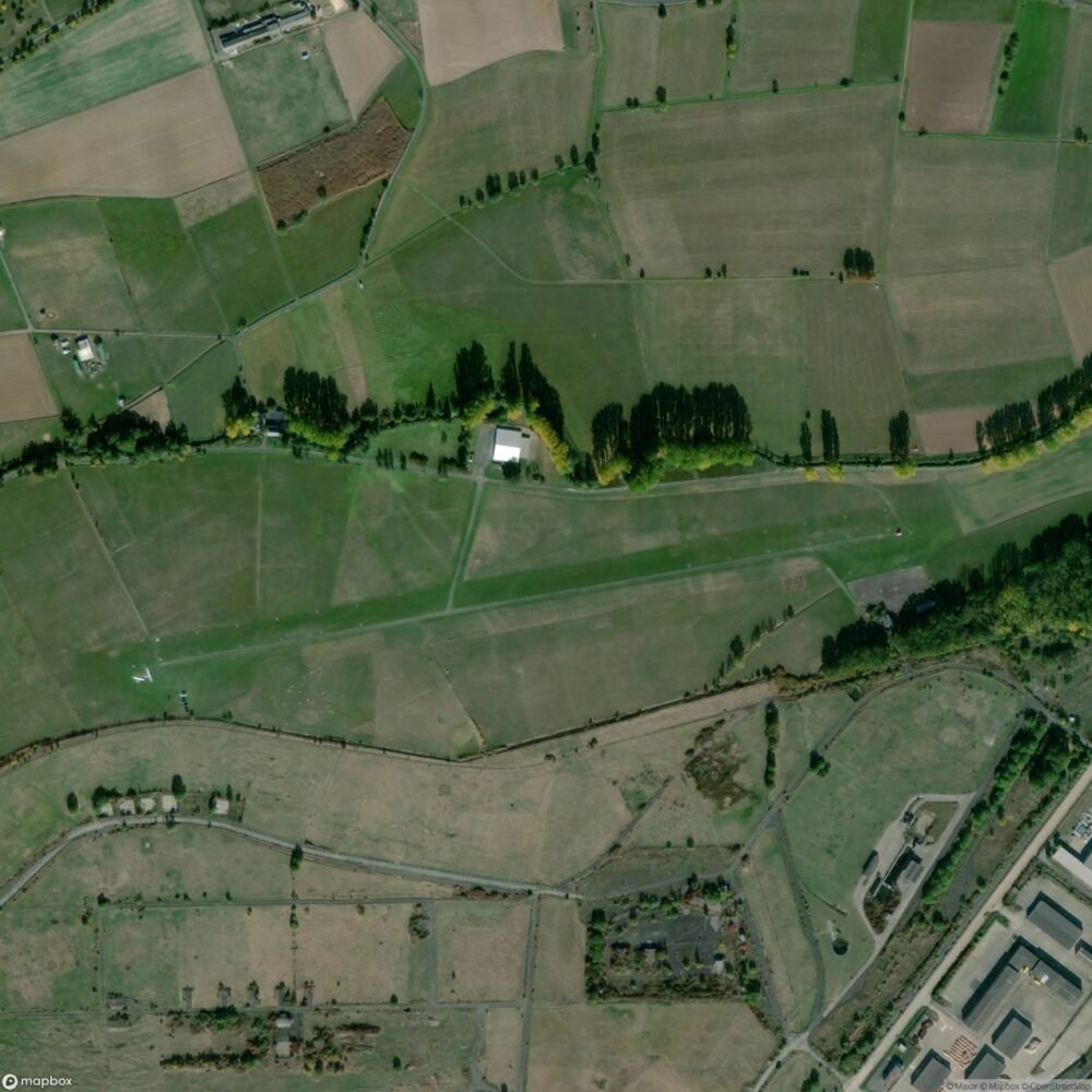 Gie├ƒen Airfield