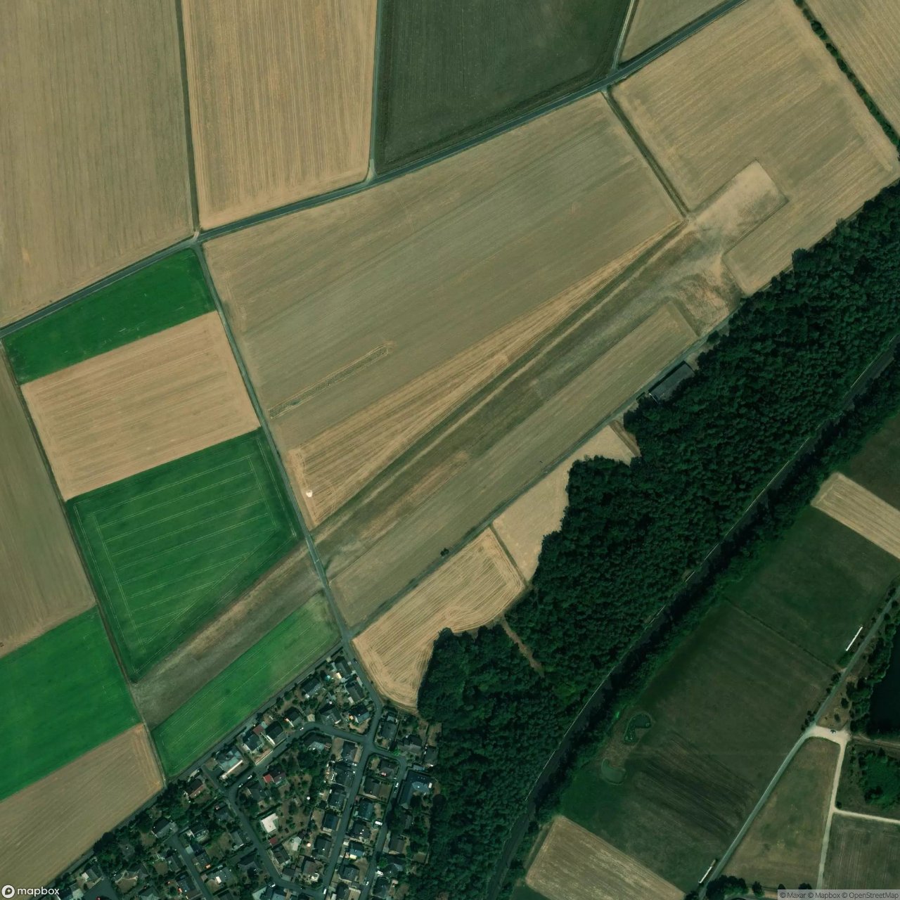 Ederm├╝nde-Grifte Airfield