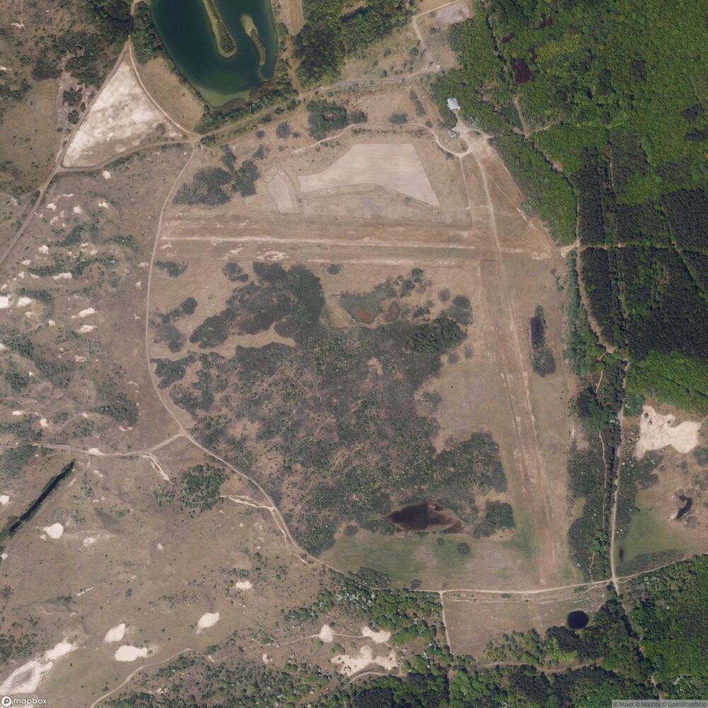 Glider Field Castricum