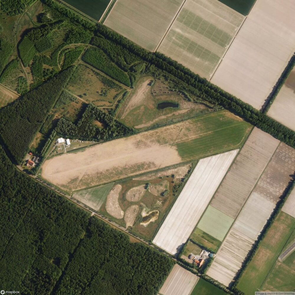 Glider Field De Voorst