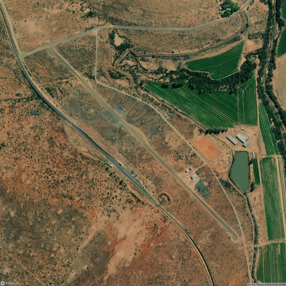 Somerset East Airport