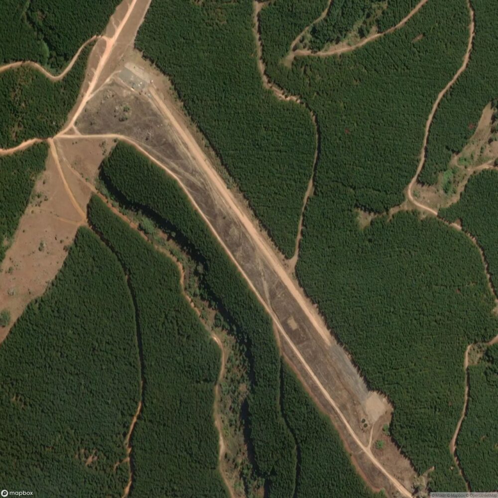 Mhlambanyatsi Airport