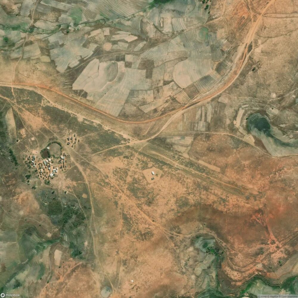 Ikalamavony Airport