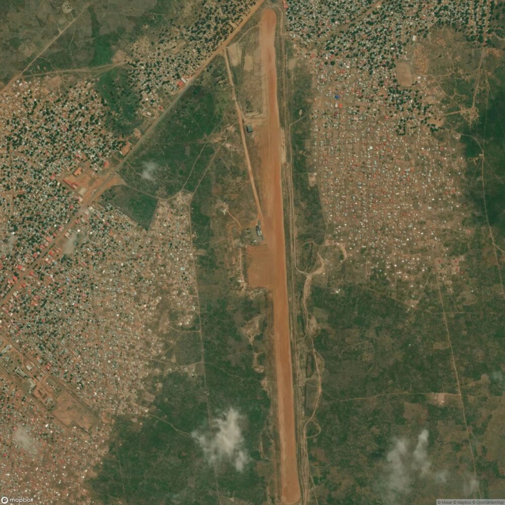 Lucapa Airport