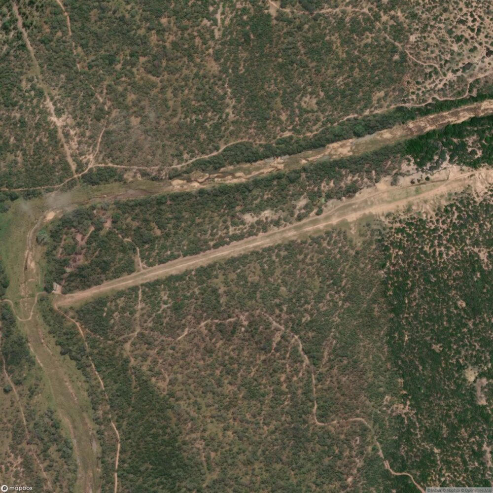 Thulamahashi Airport