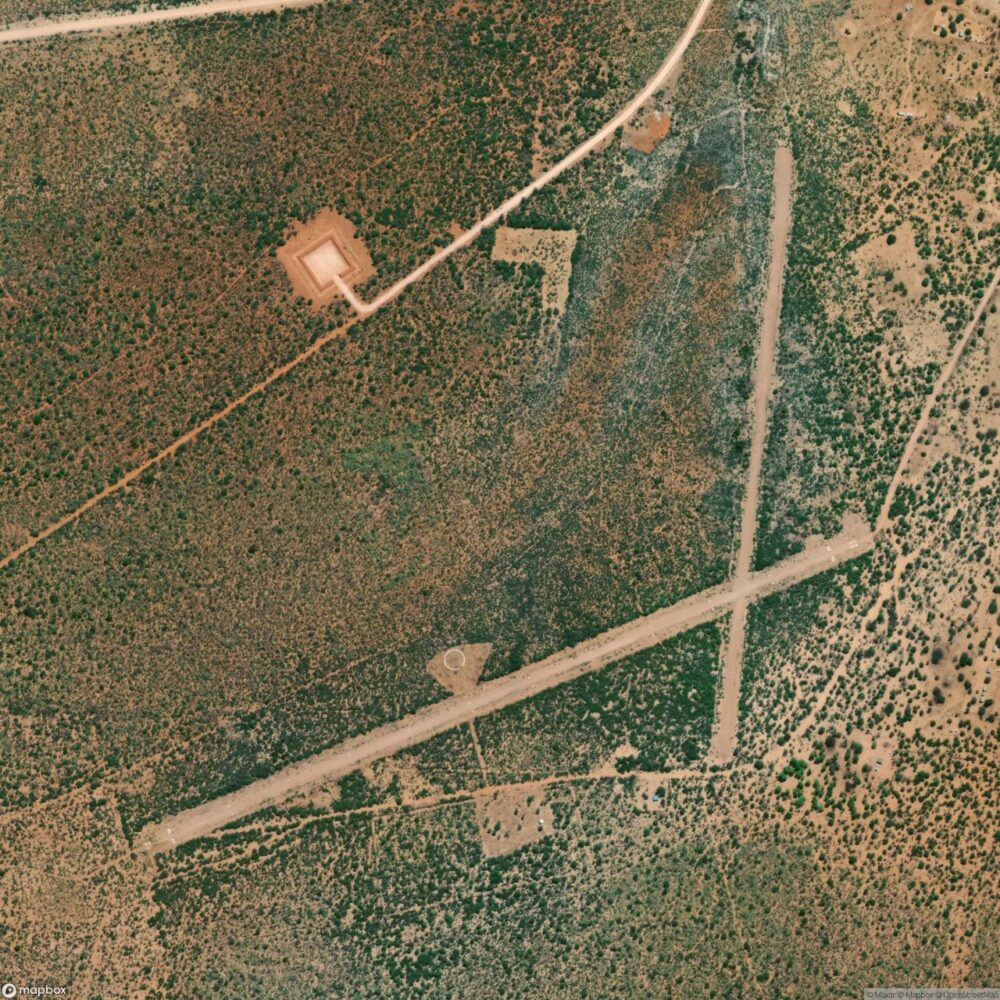 Omawewoz Airport