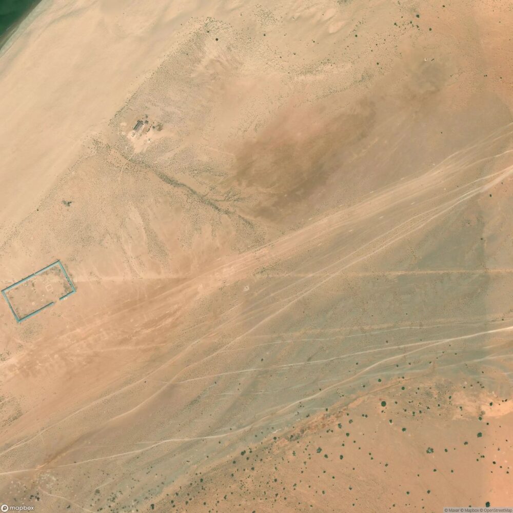 Las Khorey Airport