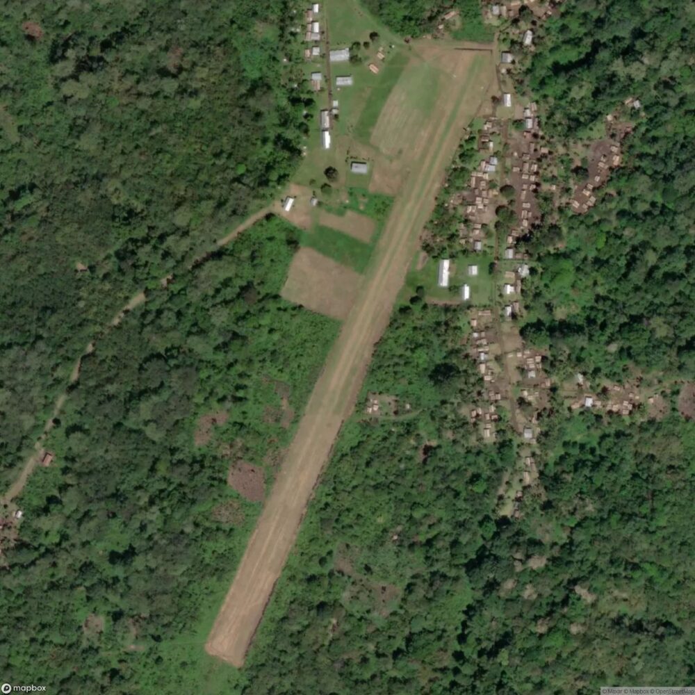 Itokama Airport