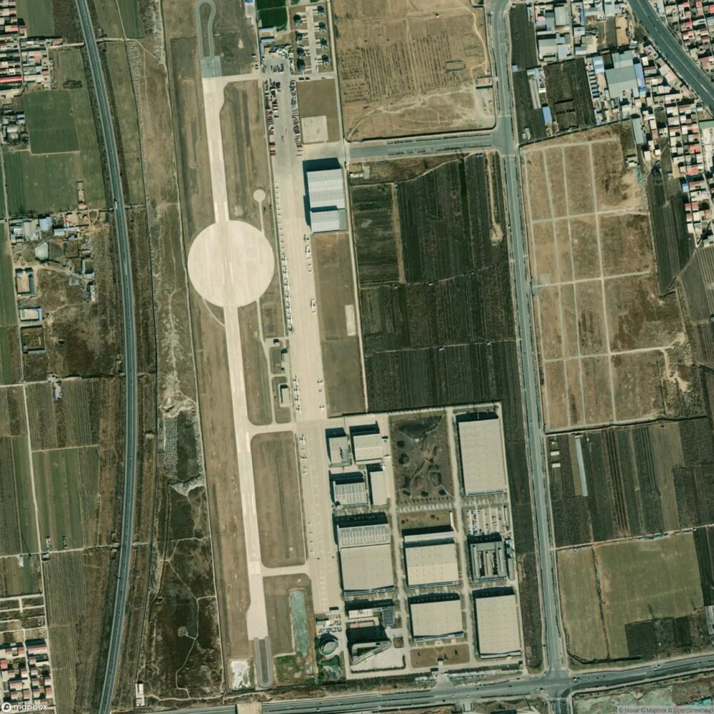 Luancheng Airport